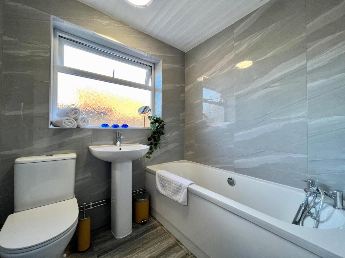 Curzon House One - Great For Contractors Or Family Holidays Cleethorpes Ngoại thất bức ảnh